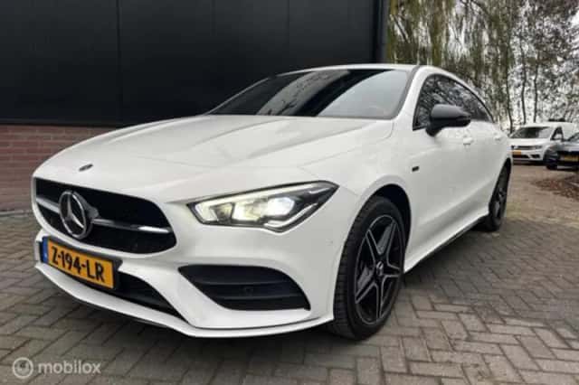 Mercedes-Benz CLA-Klasse (2021) thumbnail 3