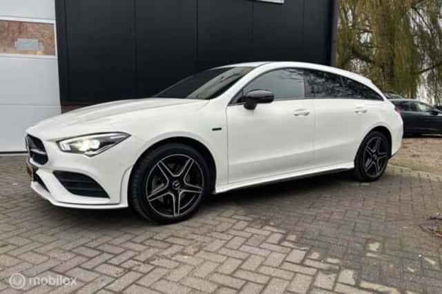 Mercedes-Benz CLA-Klasse (2021) thumbnail 4