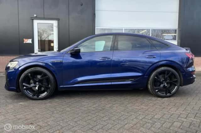 Audi e-tron (2020) thumbnail 6