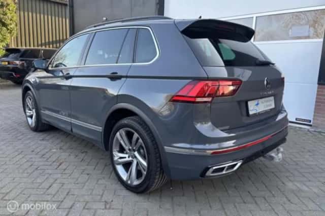 Volkswagen Tiguan (2021) thumbnail 6