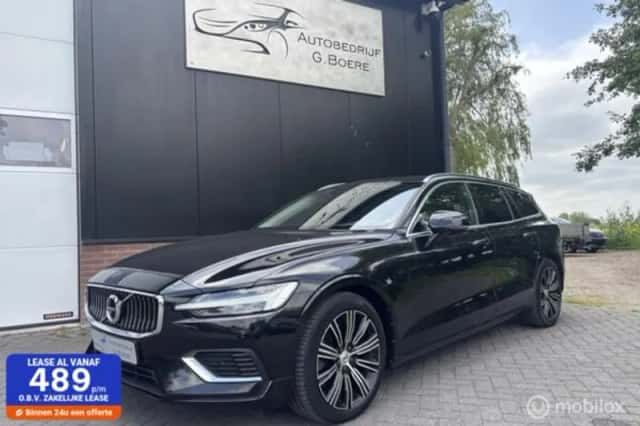 Volvo V60 (2019) thumbnail 1