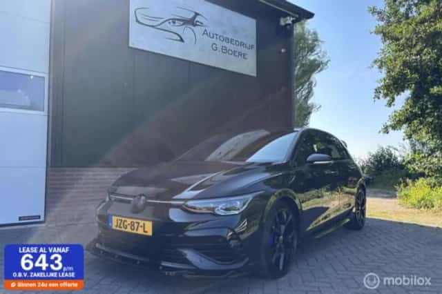 Volkswagen Golf (2022) thumbnail 1