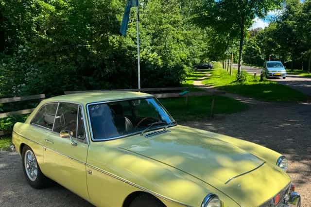 MG GT (1968) thumbnail 1