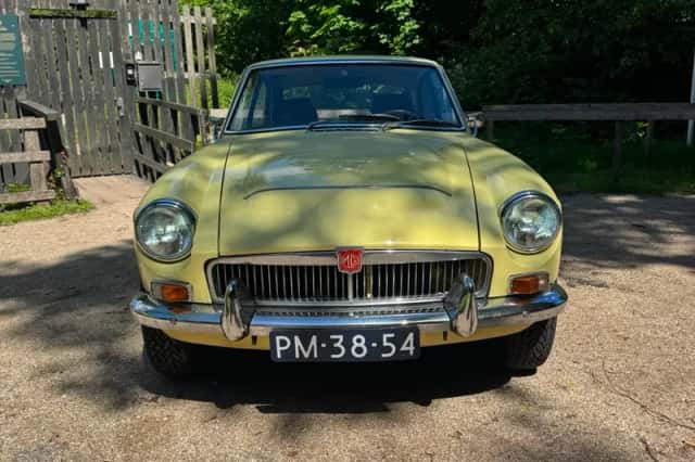 MG GT (1968) thumbnail 3