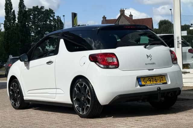 Citroën DS3 (2011) thumbnail 4