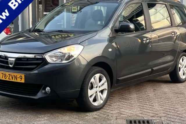 Dacia Lodgy (2013) thumbnail 1