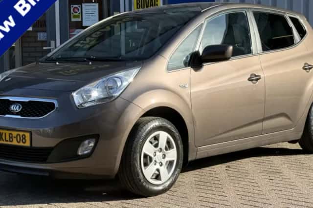 Kia Venga (2013) thumbnail 1