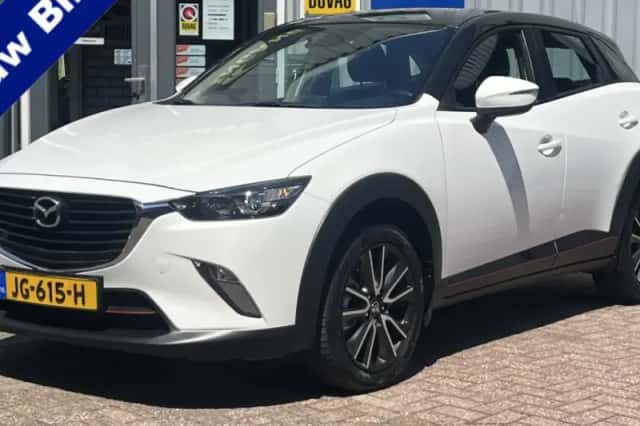 Mazda CX-3 (2016) thumbnail 1