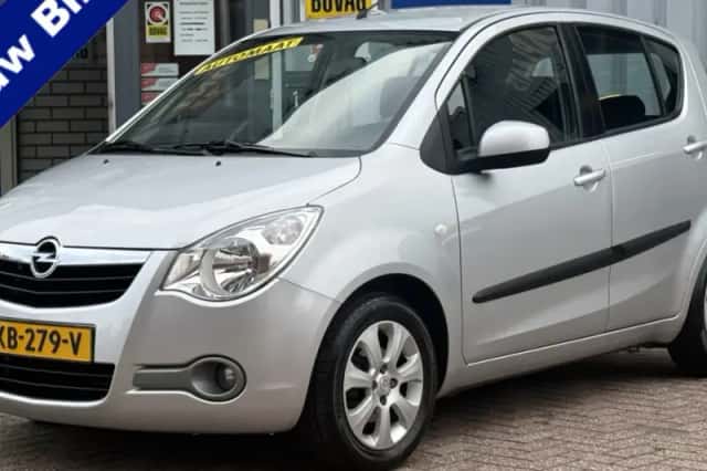 Opel Agila (2011) thumbnail 1