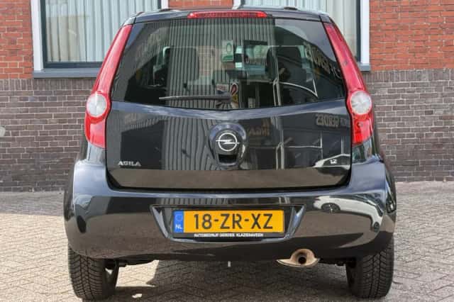 Opel Agila (2008) thumbnail 5