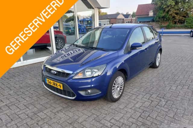 Ford Focus (2009) thumbnail 2