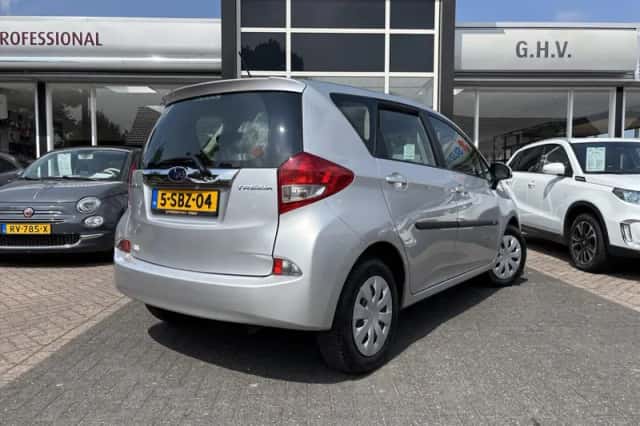 Subaru Trezia (2013) thumbnail 3