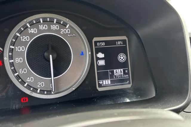 Suzuki Ignis (2024) thumbnail 5