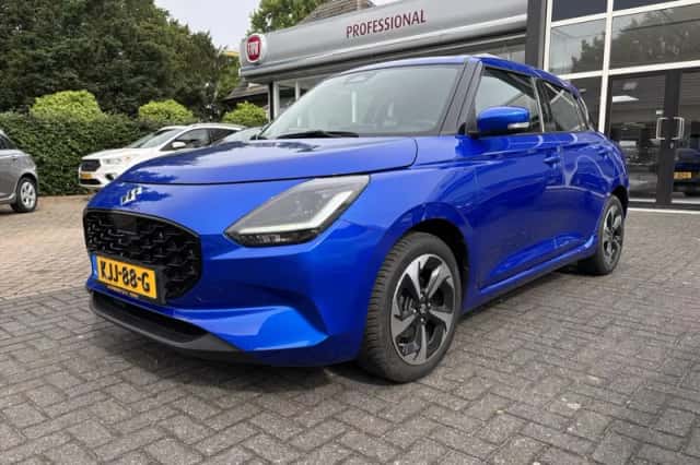 Suzuki Swift (2025) thumbnail 5