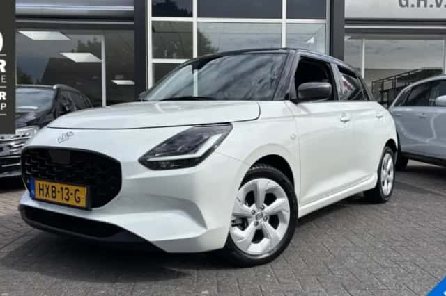 Suzuki Swift (2025) thumbnail 1