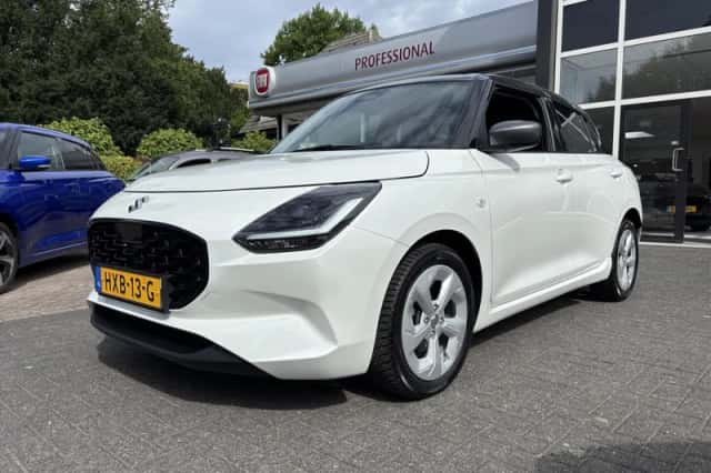 Suzuki Swift (2025) thumbnail 5