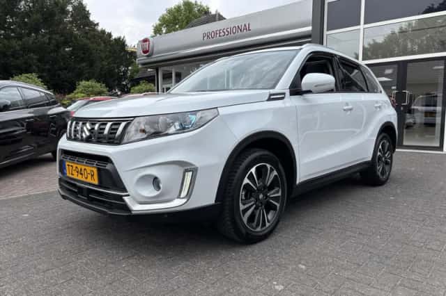 Suzuki Vitara (2018) thumbnail 5