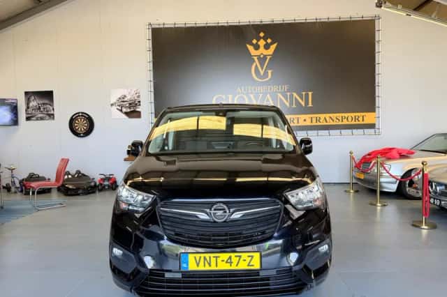 Opel Combo (2022) thumbnail 2