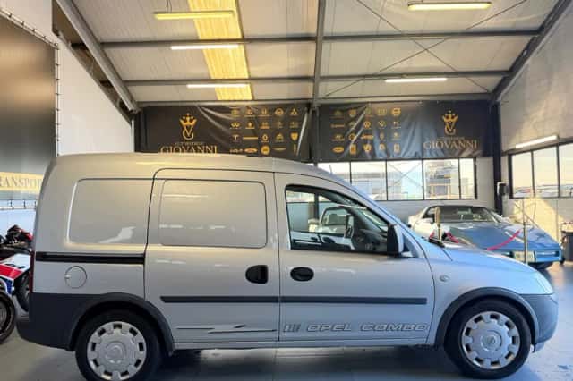 Opel Combo (2006) thumbnail 4