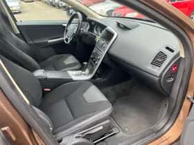 Volvo XC60 thumbnail 14