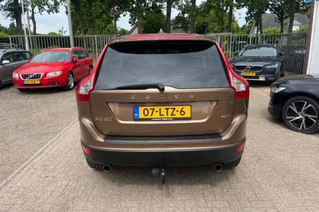 Volvo XC60 (2010) thumbnail 5