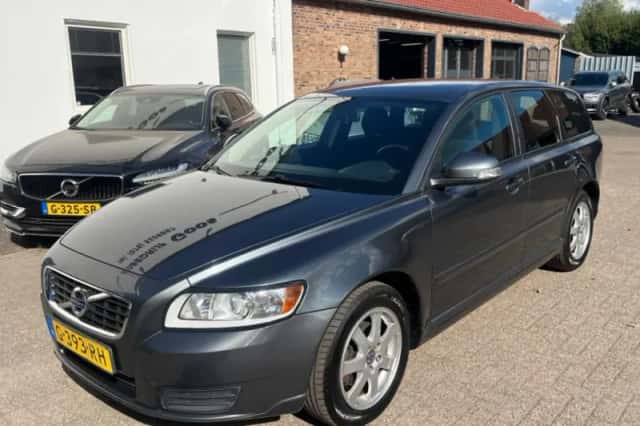 Volvo V50 (2011) thumbnail 1