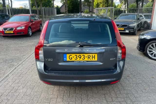 Volvo V50 (2011) thumbnail 5