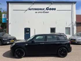 MINI Clubman (2018) thumbnail 2