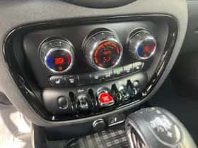 MINI Clubman thumbnail 12