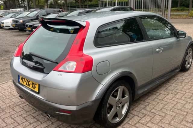 Volvo C30 (2008) thumbnail 4