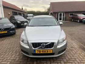 Volvo V70 (2011) thumbnail 3