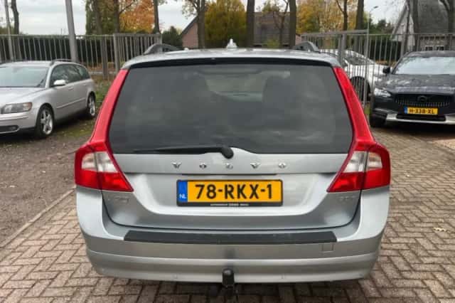 Volvo V70 (2011) thumbnail 5