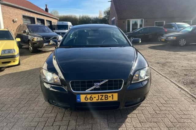 Volvo C70 (2007) thumbnail 3
