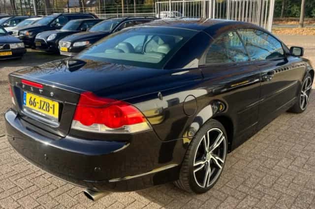 Volvo C70 (2007) thumbnail 4