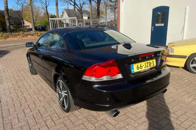 Volvo C70 (2007) thumbnail 6