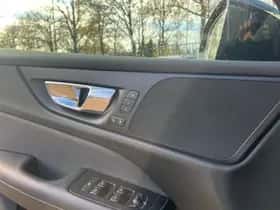 Volvo S60 thumbnail 10