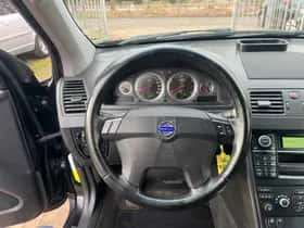 Volvo XC90 thumbnail 10