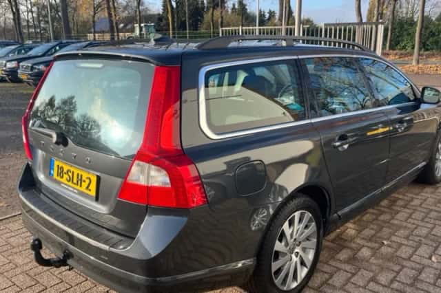 Volvo V70 (2011) thumbnail 4