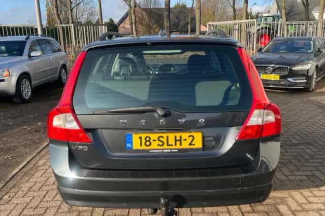 Volvo V70 (2011) thumbnail 5