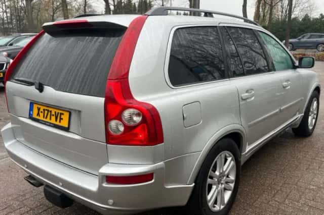 Volvo XC90 (2006) thumbnail 4