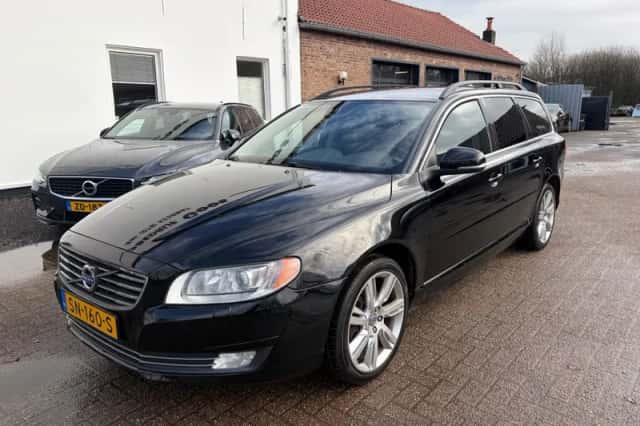 Volvo V70 (2013) thumbnail 1
