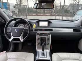 Volvo V70 thumbnail 11