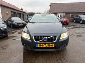 Volvo V70 (2012) thumbnail 3