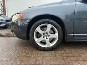 Volvo V70 thumbnail 23