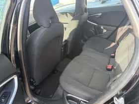 Volvo V40 thumbnail 15