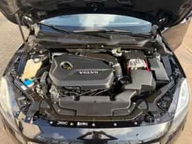 Volvo V40 thumbnail 22