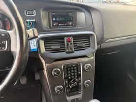 Volvo V40 thumbnail 10
