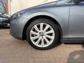 Volvo V40 thumbnail 17