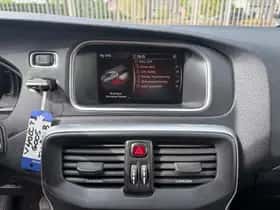 Volvo V40 thumbnail 16
