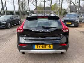 Volvo V40 (2017) thumbnail 5